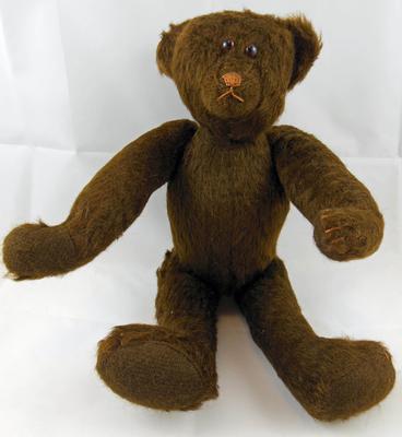 Vintage Nona Pebworth Teddy Bear.