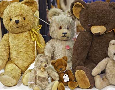 Value bears old teddy Antique Bears
